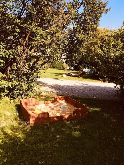 Charmantes Garten-Apartment: Erholung Im Chiemgau Unterwossen Bagian luar foto